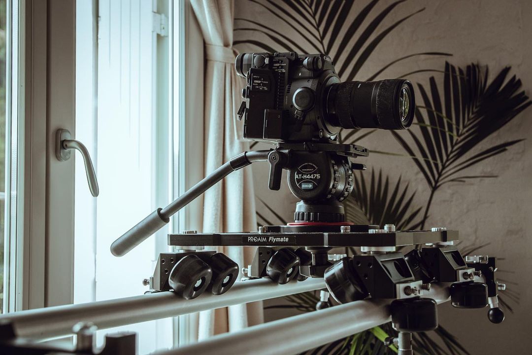 Proaim_Global's tweet photo. Most Portable Dolly that Goes with You Virtually Anywhere!
Precisely designed Dolly gets you Smoothest Shots.
Buy Now: https://t.co/EjC0C05uUk
#cinematography #filmmaking #filmmaker #videographer #videomaking #proaim #proaimcinema #cameradolly #mitchellmount https://t.co/F5wl6pvePN