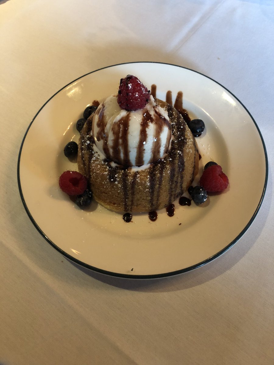 DessertTruth tweet media