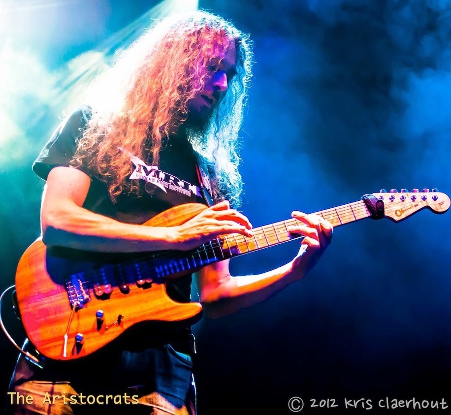 gruvgear's tweet photo. #throwback from the man himself @guthrie.govan π₯π₯π₯ #fretwraps #guitargods #legendapproved https://t.co/tCb9JDdA7T