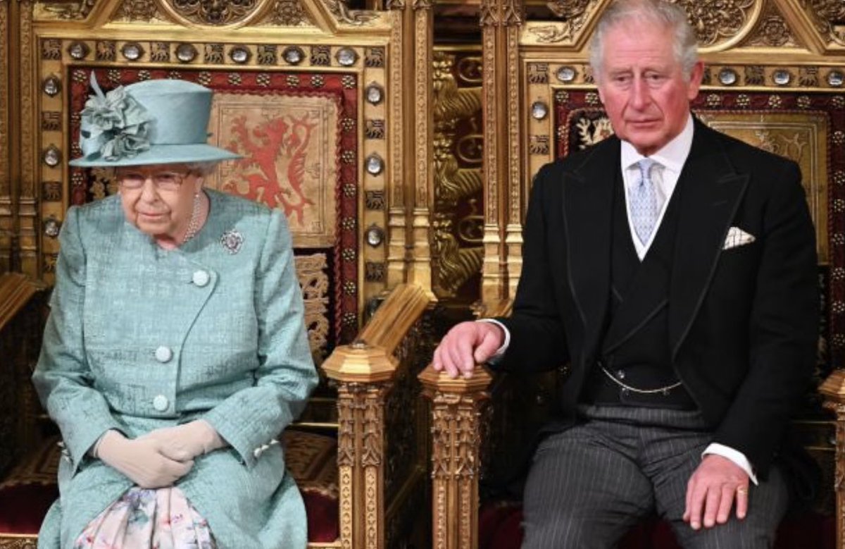 Als je geen oppas hebt en je dus maar je kind meeneemt naar je werk.