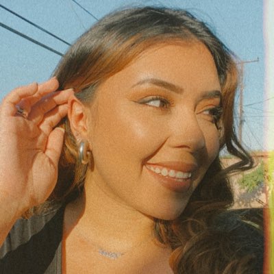 CrystalCorona_'s tweet photo. #NewProfilePic https://t.co/qnwK3cwCUt