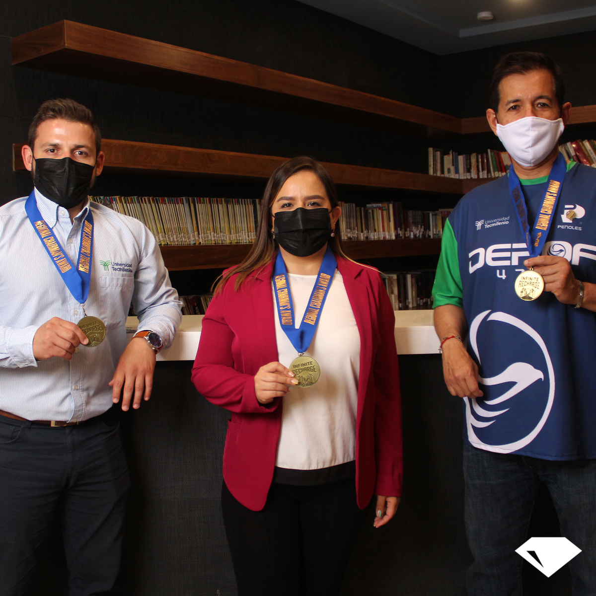 playerstorreon's tweet photo. #CoolJobs | @Derof4735, los futuros líderes laguneros en ciencia y tecnología.

El equipo de Robótica del #Tecmilenio que consiguió el premio más prestigioso de FIRST® Robotics Competition

¡No te pierdas la entrevista completa! 👇 👇 https://t.co/FWl3nxHPAM