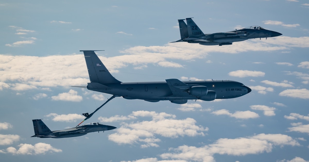 Archives_UAF's tweet photo. #Madaai. #Laarkiif. #Ilmamvoimat. Finnish Airforce Joint Excercises. With #Estonia. https://t.co/ySh7yv5fJ0