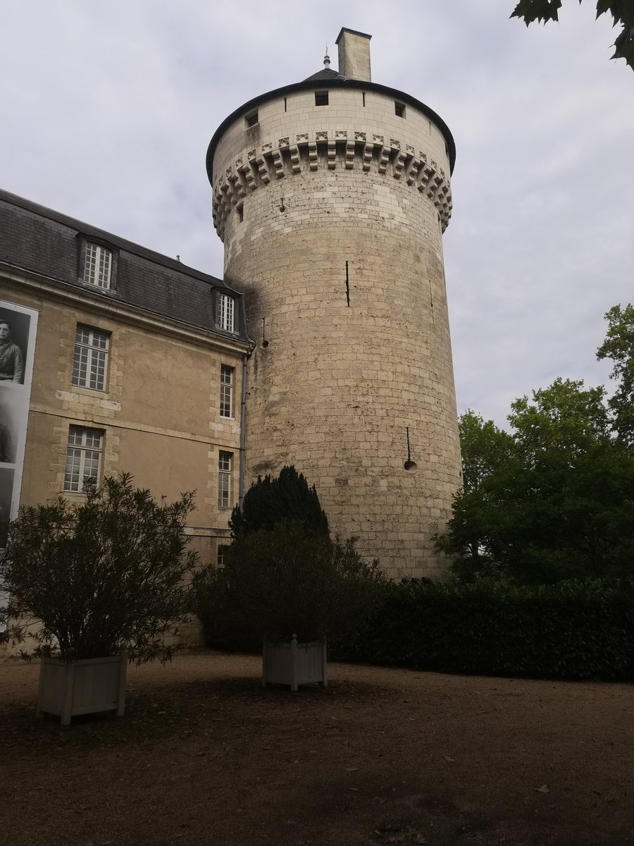 hugodupt's tweet photo. Rando'Loire (day-1)
📍Tours - Amboise (26km) https://t.co/HMWWzue8qK