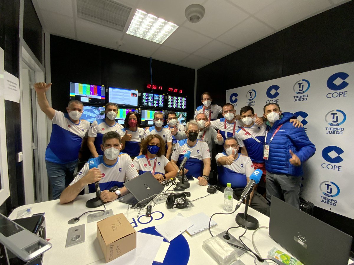 MILLONES DE GRACIAS
<a href="/gdobarro/">Germán Dobarro</a> 
<a href="/AranchaMOBILE/">Arancha Rodríguez</a> 
<a href="/pilarcasado/">Pilar Casado</a> 
<a href="/herifrade/">Heriberto Frade</a> 
<a href="/JLCorrochano/">José Luis Corrochano</a> 
<a href="/deroscacope/">derosca Luis Malvar</a> 
<a href="/csaezcope/">Carlos Sáez</a> 
<a href="/JOLUGILBU/">JOSE LUIS GIL</a> 
<a href="/agarciamuniz/">Angel Gª Muñiz</a> 
<a href="/isaacfouto/">Isaac Fouto</a> 
MONICA AZON
J.A HERNANDEZ
JAVI RODRÍGUEZ
MIGUEL SAN FRUTOS
JOAQUÍN PRIETO
sin vosotros no hubiera sido posible.