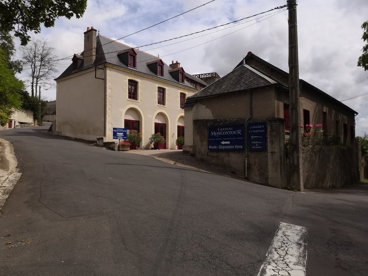 hugodupt's tweet photo. Rando'Loire (day-1)
📍Tours - Amboise (26km) https://t.co/HMWWzue8qK