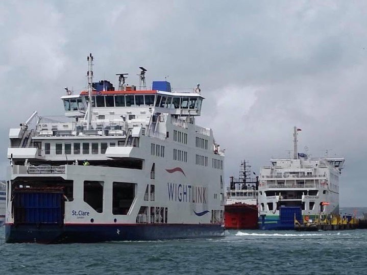 wightlink1's tweet photo. On this day back in 2018 @wightlinkferry Ferries Victoria of Wight arrived in a very wet solent for the first time after her journey from Turkey, 3 years later she has become a permanent fixture on the solent as Wightlinkโs flagship! โด #victoriaofwight #wightlink #3years https://t.co/dqtVR7abs6