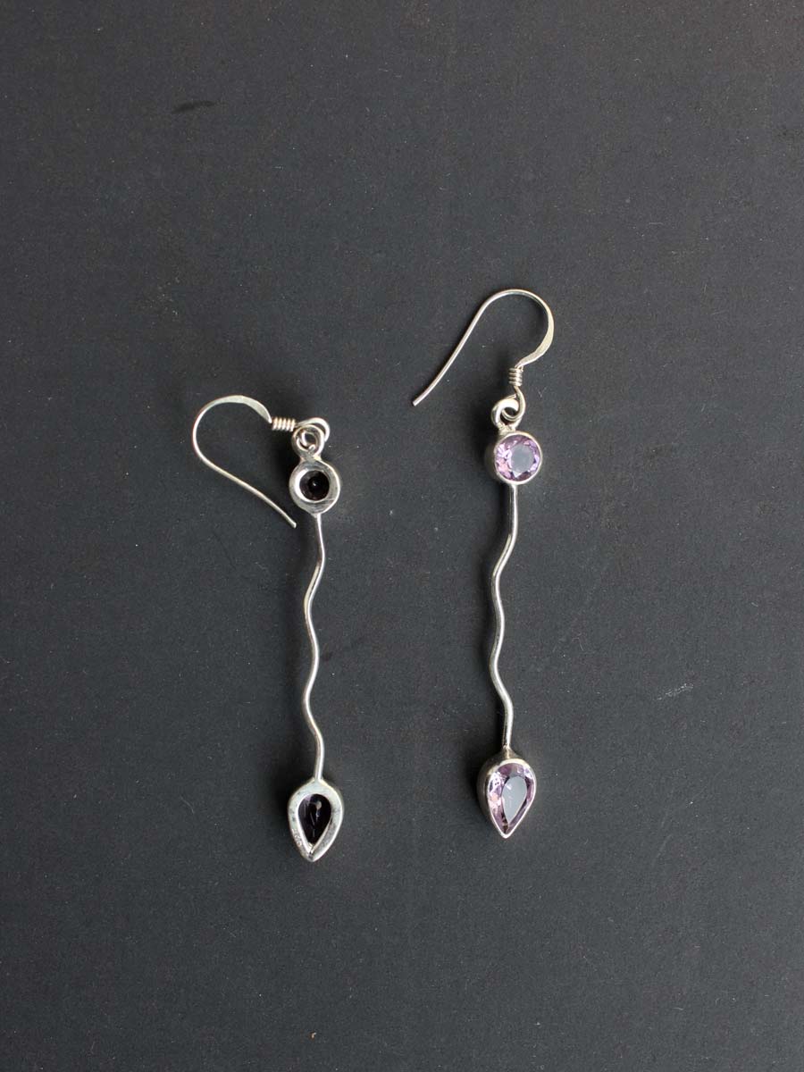 Shilphaat's tweet photo. Handcrafted, Light-purple, semi-precious stone fitted, everyday use, Long, Trendy, 92.5 real silver fashion earrings.
.
Buy at https://t.co/0uWl2ZEjHi
https://t.co/Y72mjO0w4b
.
#earring #silverearrings #danglers #realsilverjewellery #trendyearring #shilphaat https://t.co/pOi9LmT5KZ