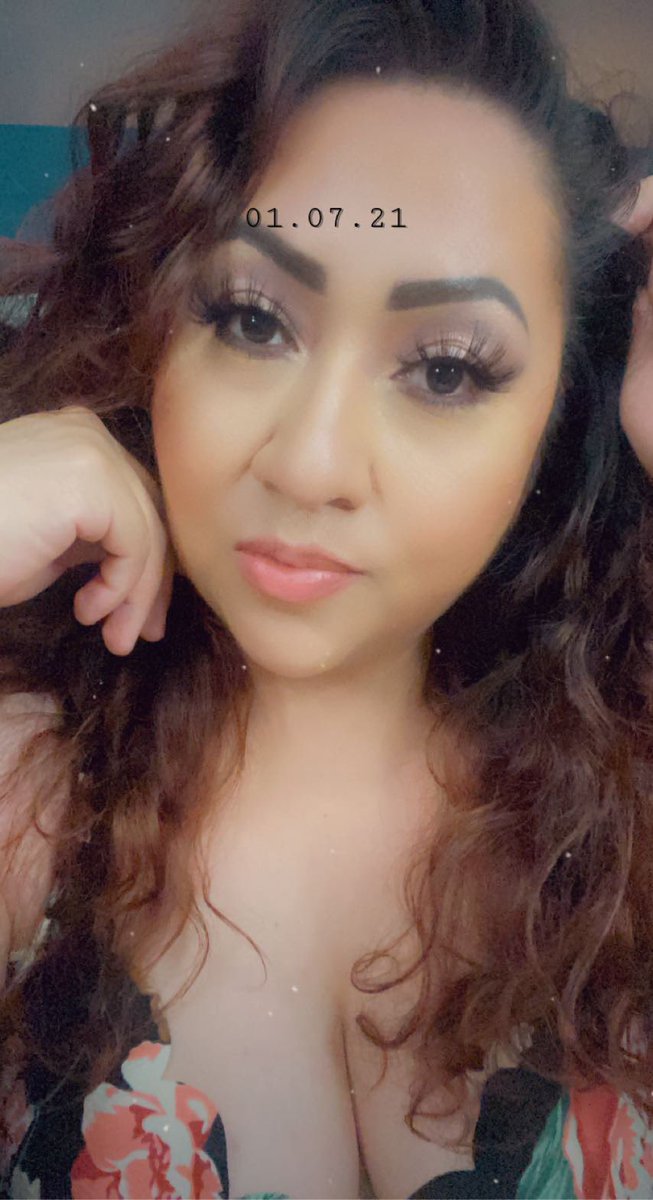 DevoraMaryy's tweet photo. Que tal los pestañas, me encantan #lashesarelife #beautyproducts #younique #youniquepresenter https://t.co/TQGYyrveWg