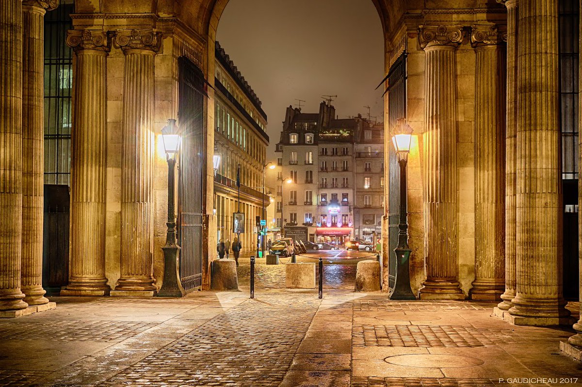 lifefrance's tweet photo. Daily #photooftheday from #France On this day 10 August 1793, the former Louvre Palace opened to the public &amp; became the world's most visited museum...
https://t.co/xmrBEhTLrn
#thegoodlifefrance https://t.co/XIwmbOwb21