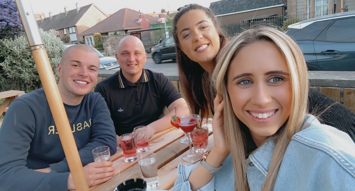nicolecarrx's tweet photo. @DavidBuchanan96 happy birthday Dave, hope you have a good day! 😃xx https://t.co/dKdkzmmrkm