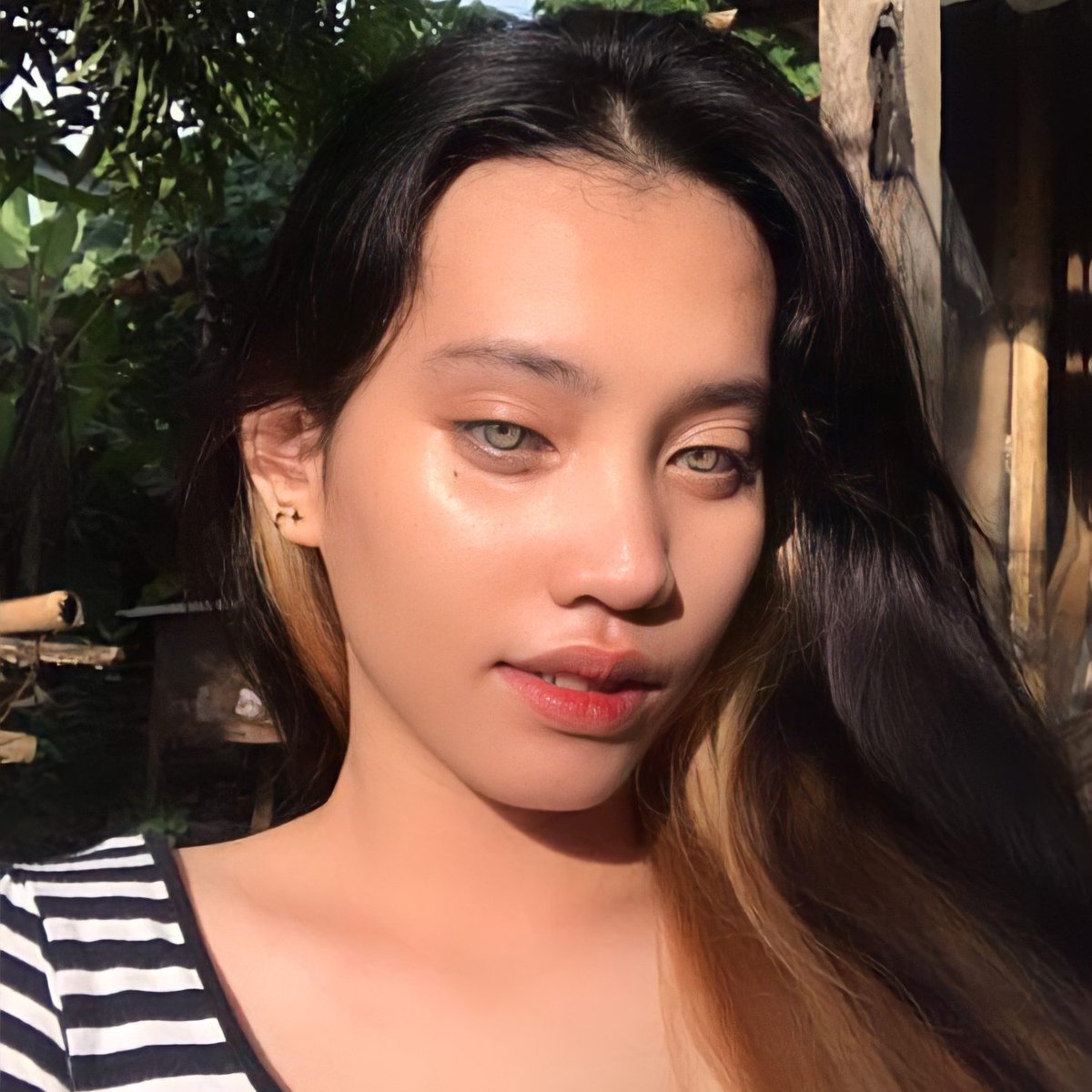 CorillaPrincess's tweet photo. #NewProfilePic https://t.co/DEA4cyPn6t
