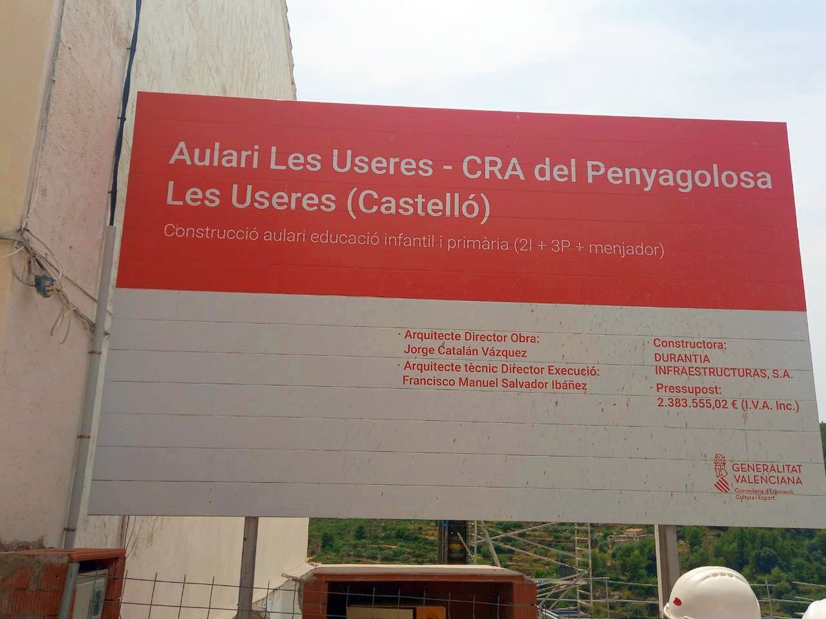 compromis_nord's tweet photo. 🏫Les obres de l'Escola de les Useres acabaran amb una situació de trasllat "provisional" de 15 anys!

✅Amb una inversió de 2,8M d'€, es preveu que estiga acabada al primer trimestre de 2022, i està generant 70 llocs de treball👷‍♀️

@VicentMarza @VictorGarcia_T👏👏

#AulesDignes https://t.co/utzvcr4B2x