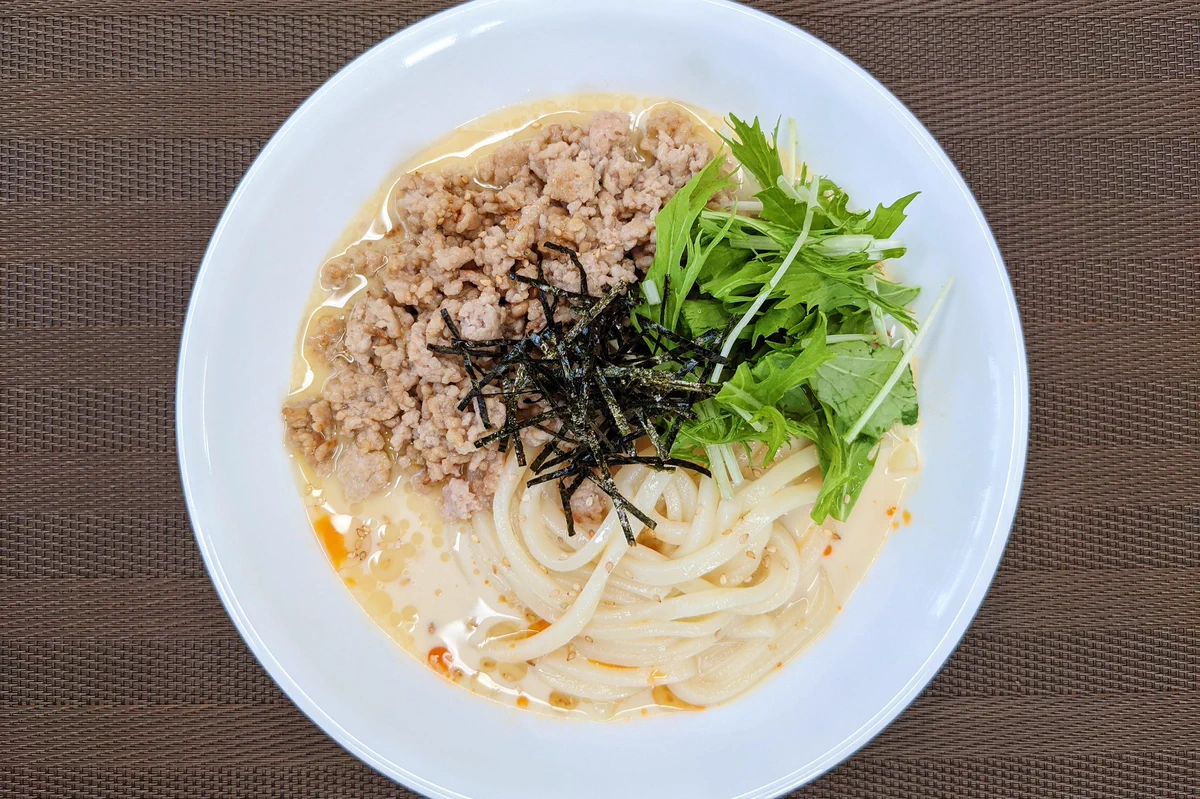 今の季節に凄く良さそう！冷やし担々麺風うどんレシピ！
