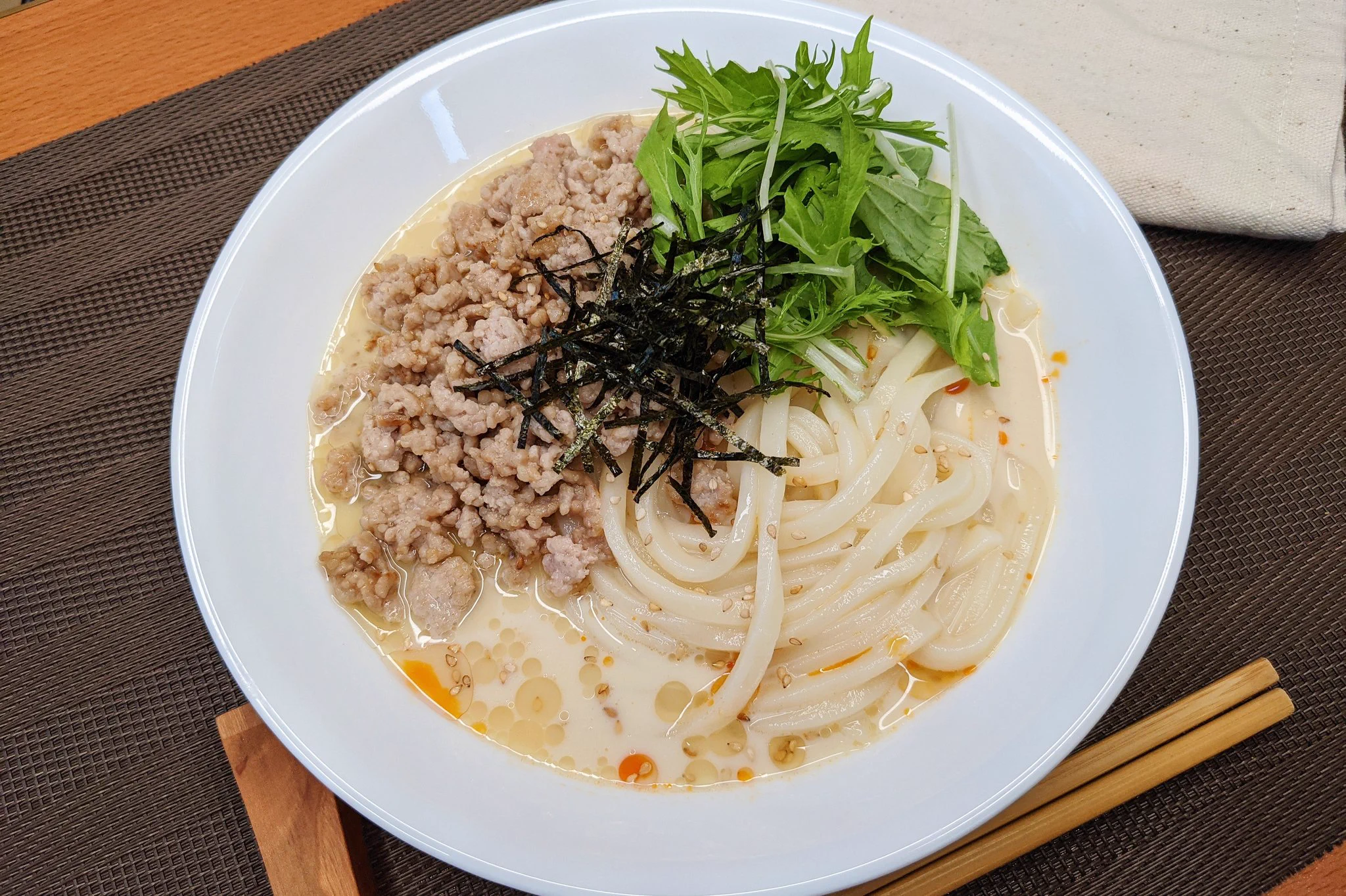 今の季節に凄く良さそう！冷やし担々麺風うどんレシピ！
