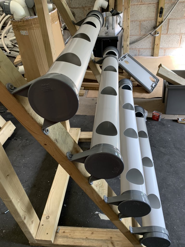 Hydroveg Kits are trialling new GEL research to grow veg with no water, food and without the need for electricity. Feeding the Developing world and maybe MARS!!