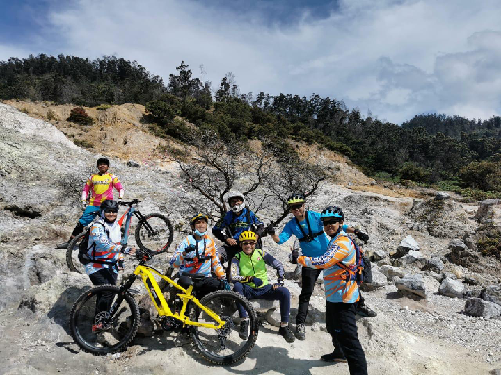 ansbern's tweet photo. #ansbernbikes
#emtb #ebike #electricmountainbike #outdoors​ #outdoorgear​ #bikelove #bikelife https://t.co/aIcS50aic2