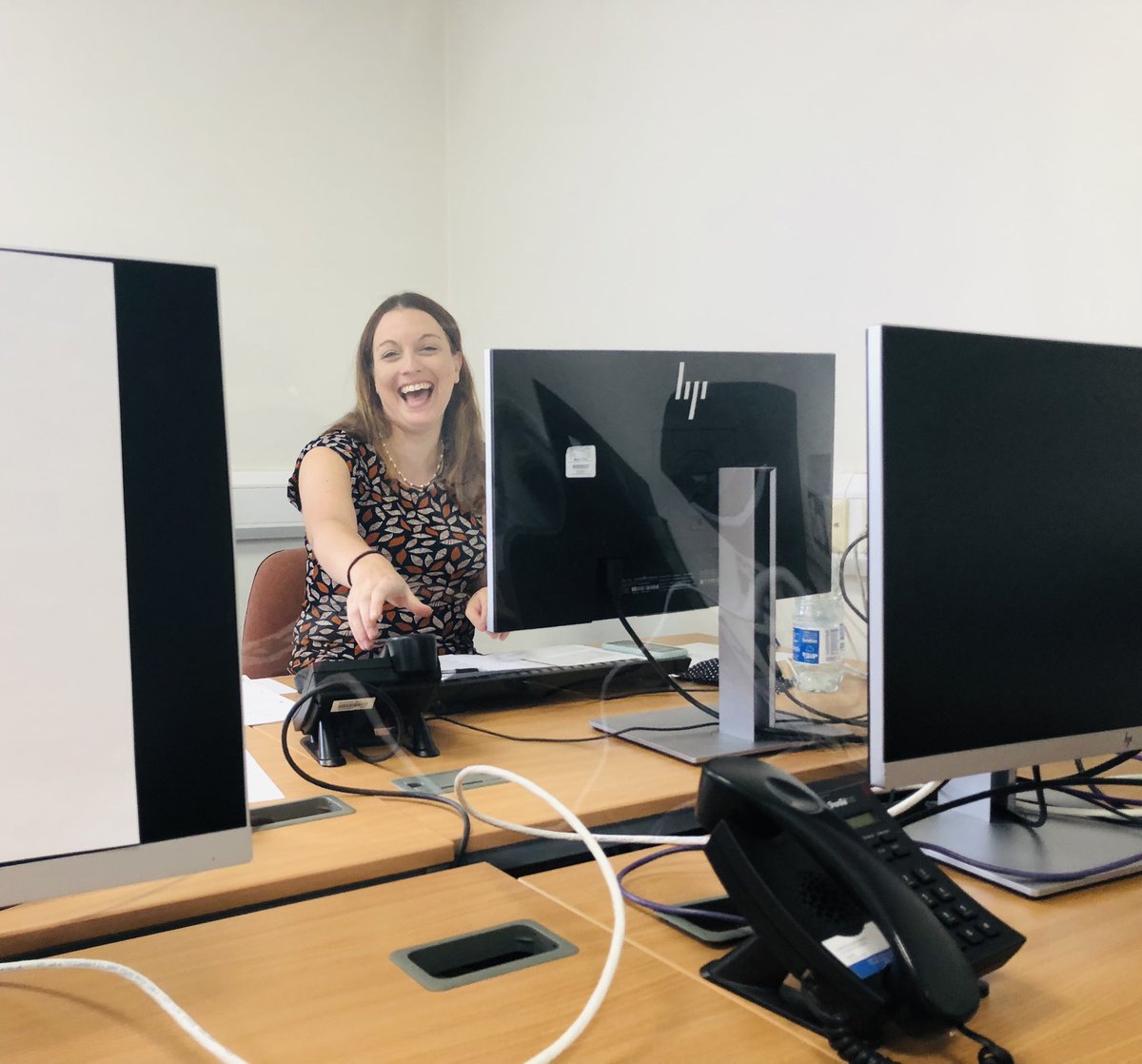 Up early today for #Clearing at <a href="/cardiffmet/">Cardiff Metropolitan University</a>. Great to talk to my <a href="/CardiffMetCSE/">Cardiff School of Education & Social Policy</a> colleagues and potential students! ✨

Give us a ring if you are interested in studying Creative Writing, Media, Education, Housing, Policing or Social Work. Happy to chat! ☎️