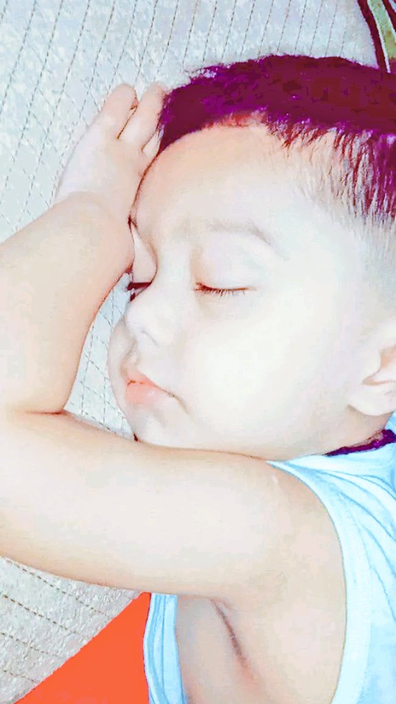 Hey_tuxar's tweet image. 💕 Dangerous baccha 😆