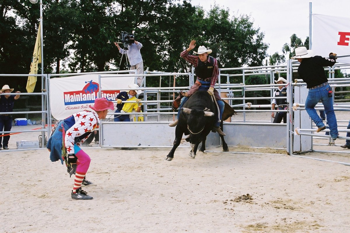 Okinawa Bull Riding Association 01年10月大阪府大東市 第一回大坂スタンピードロデオ にて Obra 沖縄ブルライディング協会 日本人ロデオカウボーイ ジャパニーズロデオ Rodeo Japaneserodeo Okinawa Bull Riding Association 01年10月大阪府大東市 第一回大坂スタンピードロデオ にて Obra 沖縄ブルライディング協会 日本人ロデオカウボーイ ジャパニーズロデオ Rodeo Japaneserodeo