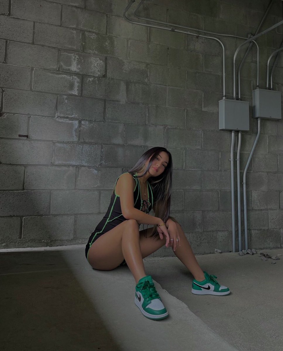 isoloveellaa's tweet photo. SALAMAT TALAGA FASHIONNOVA https://t.co/WBIC4Fpn6Q