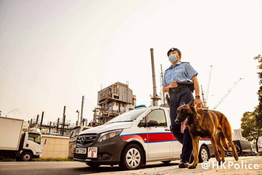 hkpoliceforce's tweet image. #HKPFootprint🚓|Buzzing industrial estate🏭—hard work goes on behind the scenes to produce newspapers/food/town gas/banknotes to support🇭🇰’s day-to-day running;while #TaiMeiTuk—scenic mecca for sports+nature lovers 🚴🏻🚣🏻‍♀️ 🌤🪁—awaits from afar.#HKPF—patrolling #BothWorlds in #TaiPo
