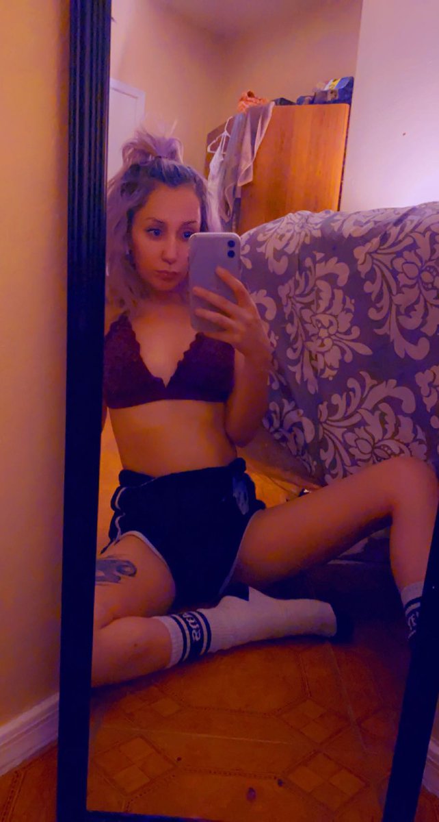 milfbunz's tweet photo. what's good 🖤
#postingcontent #onlyfansmilf #isquirt #buyingcontents #sugardaddyswanted https://t.co/mgstTDFxmI