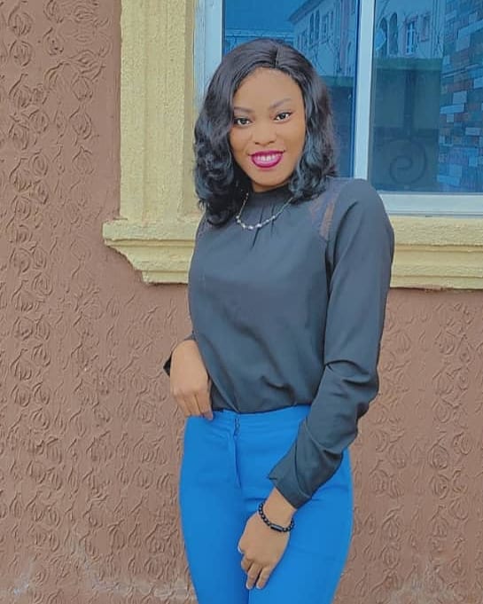 IvoryReenie's tweet photo. "Even when it’s raining, the sunshine is still there.” So keep shining.
#tuesdaymotivations 
#stayingbeautiful https://t.co/d8aOckrra4