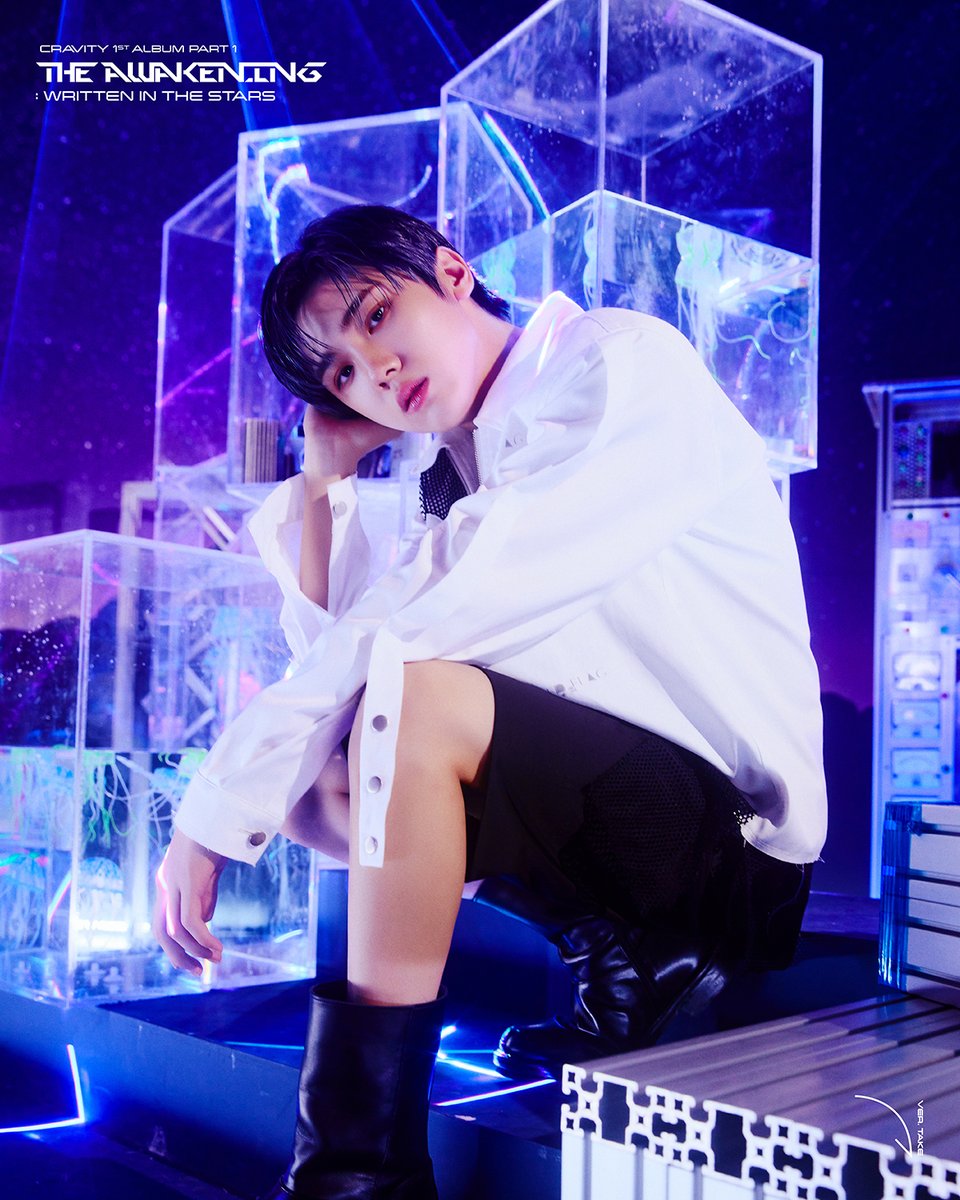 CRAVITYstarship's tweet photo. CRAVITY
1st ALBUM PART 1
<THE AWAKENING>
WRITTEN IN THE STARS
⠀
2021.08.19 RELEASE
⠀
CONCEPT PHOTO
TAKE VER.
성민(SEONGMIN)
⠀
#CRAVITY #크래비티
#성민 #SEONGMIN
#THE_AWAKENING
#WRITTEN_IN_THE_STARS https://t.co/rfmyE6t5bK