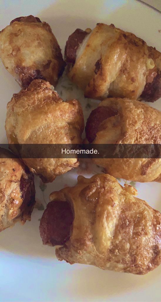 shefiqahdotcom's tweet photo. Homemade. Nampak gelap kan? Terlebih masa🤣🤣🤣
#racuntiktok #sepetang✌🏻 https://t.co/fzA9SERHjA