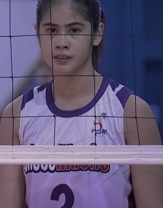 kidlatst's tweet photo. Im so proud of you boss D! To think na she’s struggling from something pa. I love you so much🥺💜 #PVL2021 https://t.co/lJgyhD3O3J