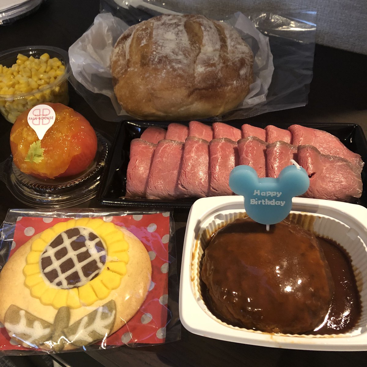 hsy_stp's tweet photo. しーくんに精一杯のおめでとうを！
夢が1つでも多く叶い笑顔溢れる素敵な1年になりますように✨✨
26歳のしーくんも応援しTiger🐯
いとしずや💛

#吉澤閑也誕生祭 https://t.co/6LcR3sCKYZ