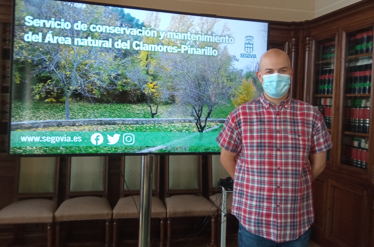 segovia_es's tweet photo. 🌳  El nuevo pliego de mantenimiento del #Clamores incrementa la inserción sociolaboral de personas con discapacidad. 
El contrato, de 266.498€,  presta atención a la inserción de colectivos desfavorecidos o en riesgo de exclusión.

🔗 https://t.co/xwURs0Prqy
#SegoviaEsInclusión https://t.co/8l13SjumON
