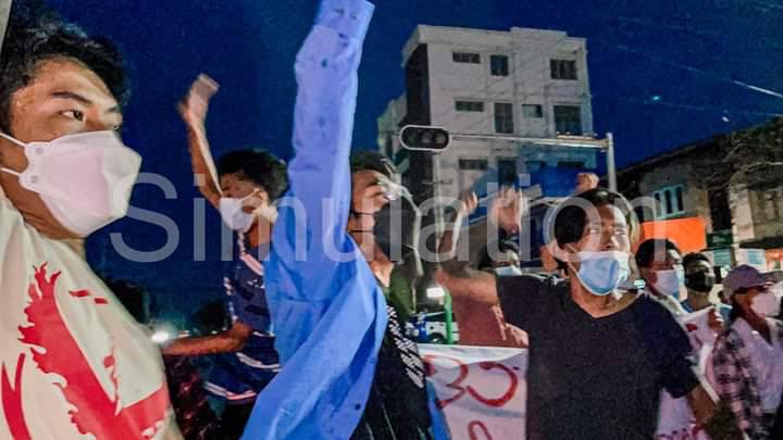 Powerful Alliance strike staged a night protest against genocidal dictatorship despite the difficulties in Mandalay. LEGALIZATION OF NUG #Aug10Coup  #WhatsHappeningInMyanmar 
#AcceptNUG_RejectMilitary