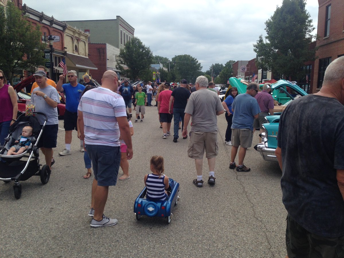 Bloom_CU's tweet image. This is Coopersville's big week! Kids Fest is Thurs., 5-8pm at Veteran's Park on Randall. The Car Cruise is Friday and the famous Car Show is Saturday. Garage sales, an entertainment tent, arts/crafts, a pancake breakfast and free popcorn from @Bloom_CU!   coopersvillecarshow.com