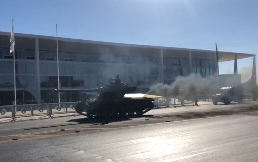 Mais dois desfiles militares do Brasil e a humanidade terá esgotado o orçamento de carbono para ficar abaixo do 1,5ºC
