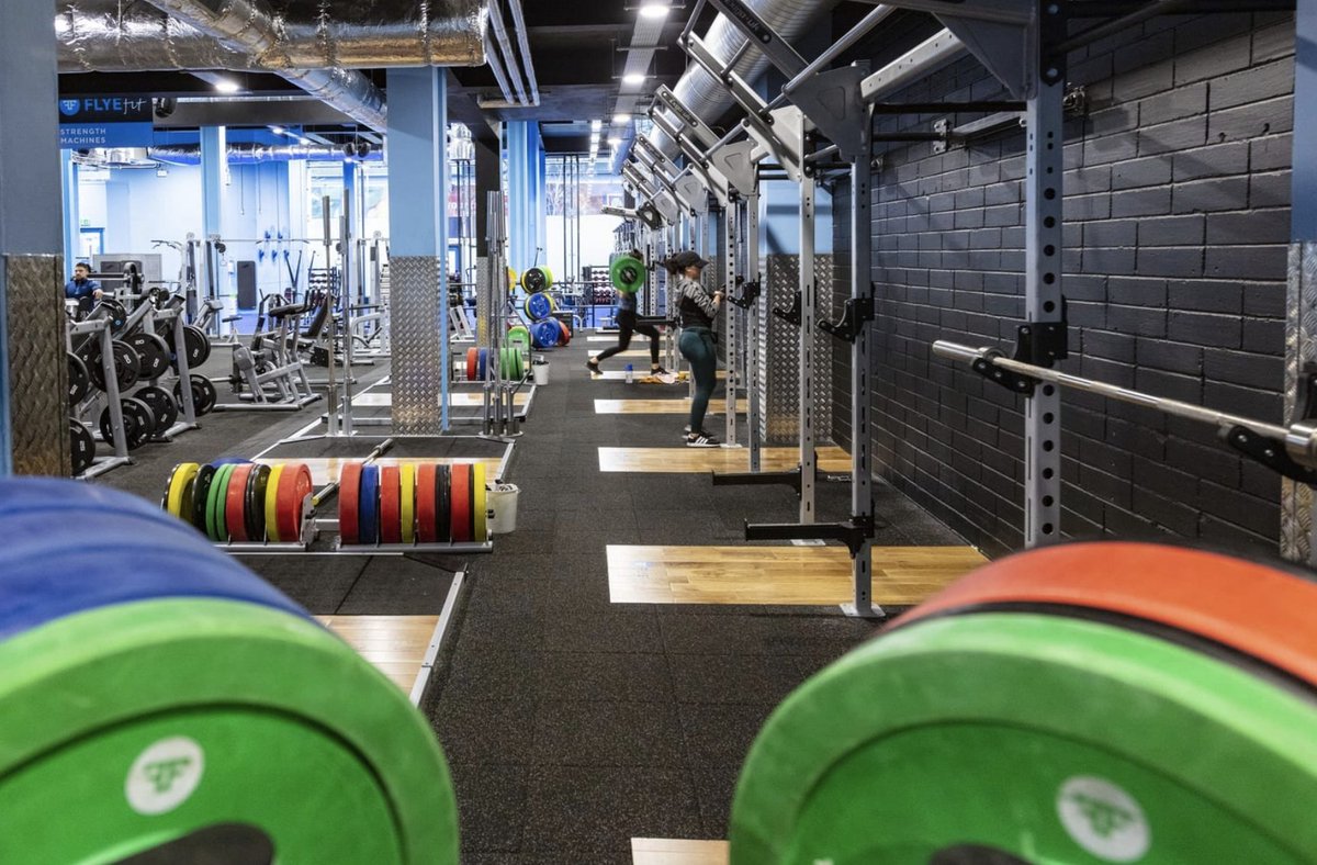 energybroker_ie's tweet photo. Congrats to our clients @flyefit on opening their 17th gym in Northside Shopping Centre 🤸‍♂️💪🏋️‍♀️🧘‍♀️

FLYEfit Northside will be a 21,000 sq ft spacious gym &amp; we are delighted to be setting up their electricity &amp; gas contracts for them 

#FLYEfitNorthside #energybroker https://t.co/EC3pQ1abkv