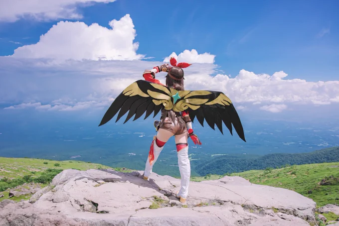 【コスプレ cosplay / 原神 アンバー】

--------------------

"大事なのは、強き風ではなく勇気だ。
それが君たちをこの世界で初めて飛ぶ鳥にした"

「飛行チャンピオンとしての経験則を教えてあげるよ!
一番大切なものはね、勇気を持つことだよ!」

--------------------

Photo by @_spark_2525 