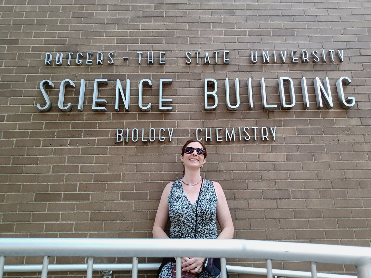 Rutgers_Camden's tweet photo. Returning to campus: "I'm thrilled to return to the Science Building because science is at its best in a collaborative, hands-on environment. 'Doing' science is key to learning and mastering the necessary skills for success." @kimsuemoran, forensics director https://t.co/eKUnBnoTuS