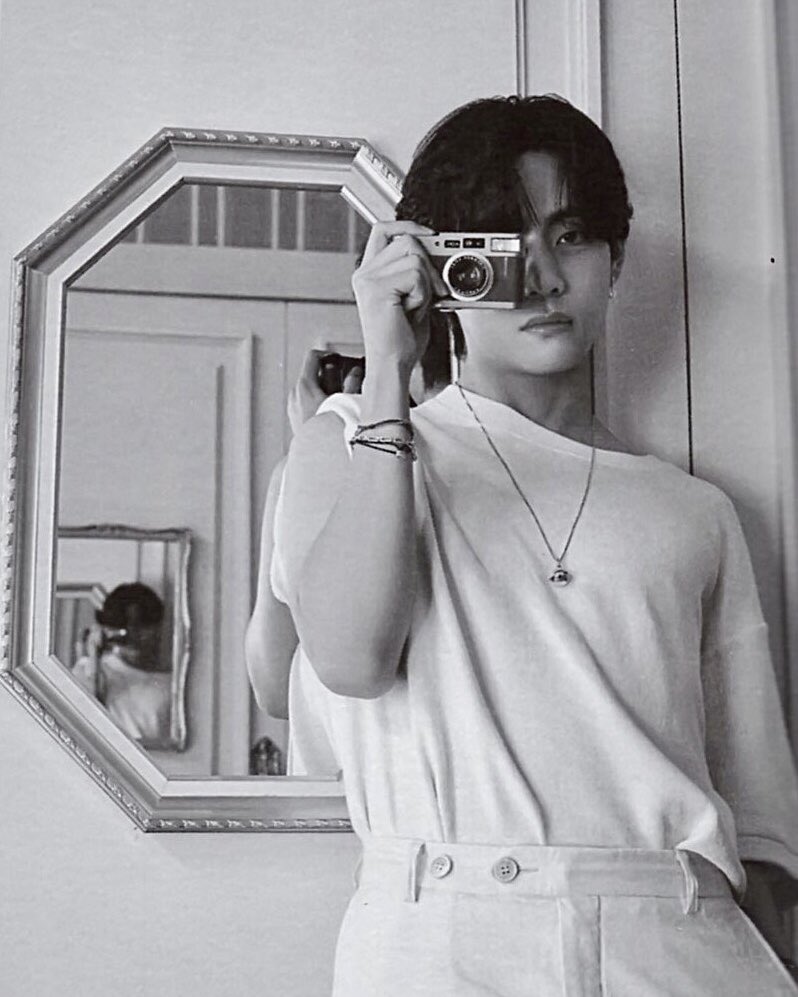 taehyung pics (@taeblackpics) on Twitter photo 