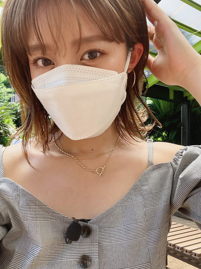 Ringomusume りんご娘 こんばんわんちゃん 台風が来てましたが 全国至るところで至ることが起きてるみたい 皆さん大丈夫ですか 明日は朝 ラヴィット にお邪魔させて頂いております みてね