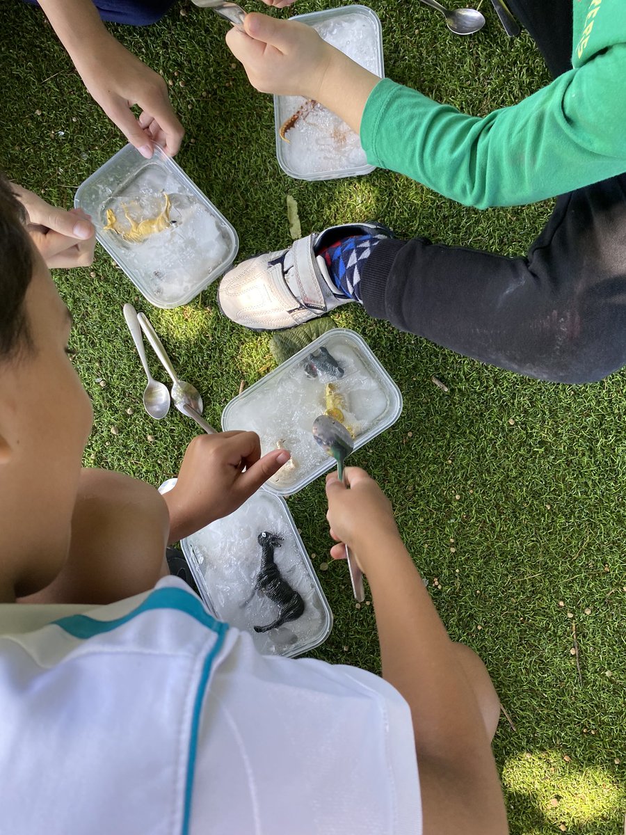 Miss_GKnight's tweet photo. We’re having lots of fun outside this morning playing football, being creative with chalk and trying to free dinosaurs from the ice @QHAThurrock #HAF2021 https://t.co/qR2ld5iuYl