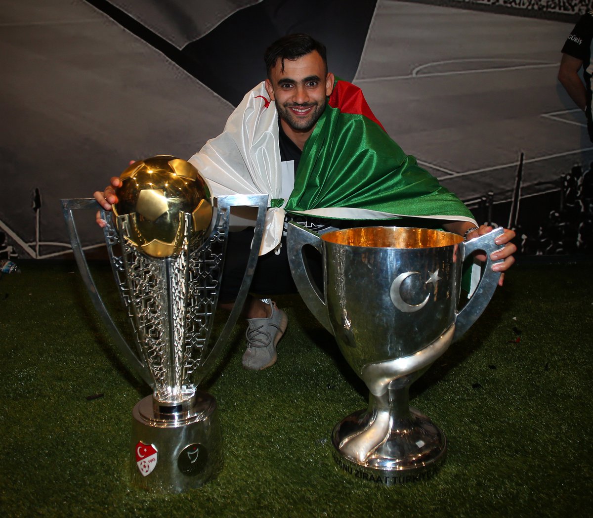 🪄🎩 Yeni zaferler için yola çıktı, geliyor. 

#RachidGhezzal