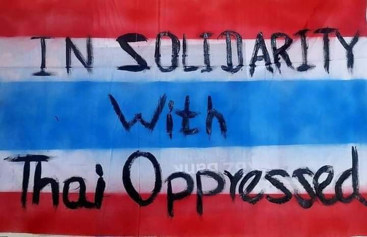 b3rry_y's tweet photo. Peaceful Protestors in Yangon marched today and showed their solidarity with the oppressed people of Thailand. 

LEGALIZATION OF NUG
#WhatsHappeningInMyanmar
#Aug10Coup https://t.co/u74u7KR3bC