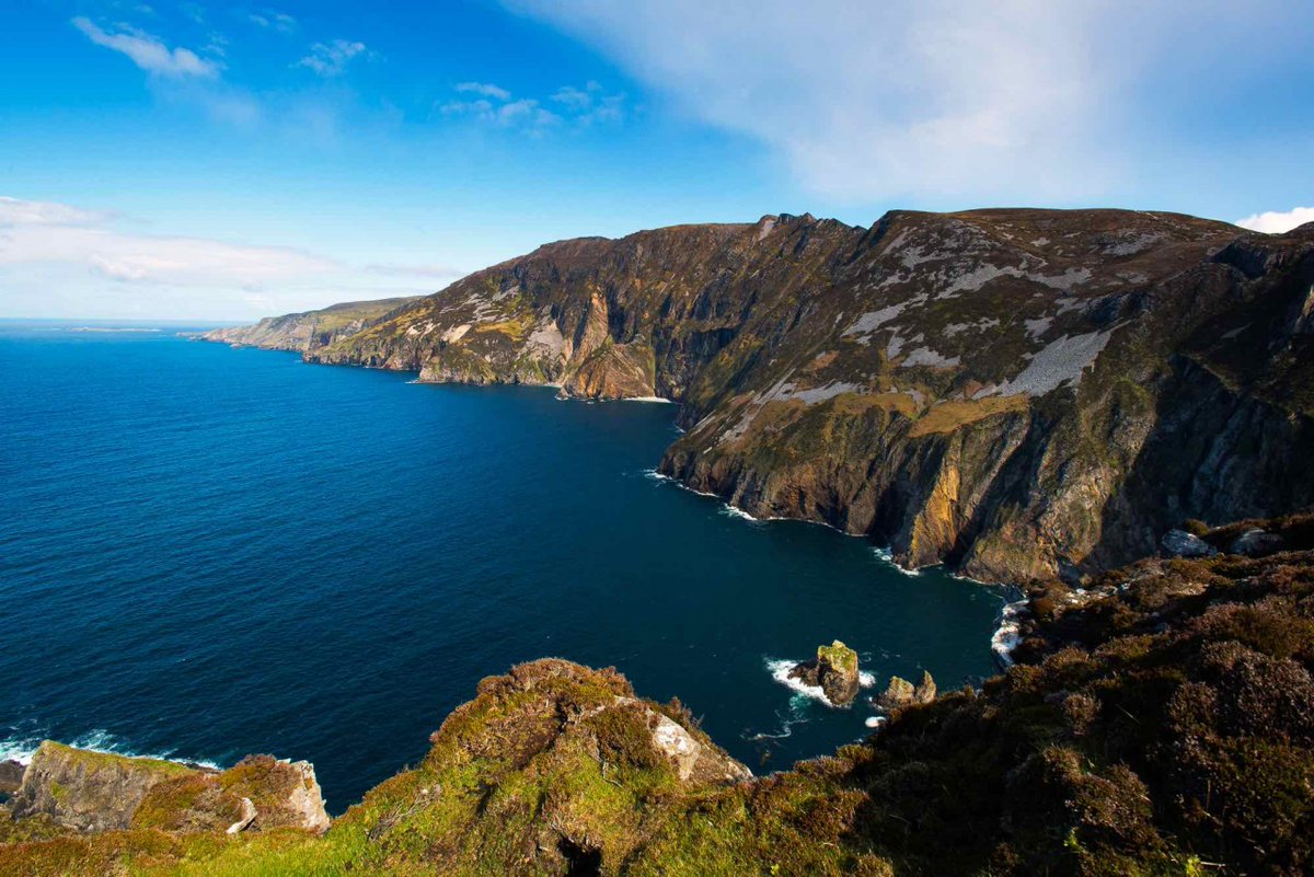 The Donegal Cycle Route forms part of the #Eurovelo Route 1, featuring over 200km of scenic route.🚴‍♀️

The DCR will bring you around #Donegal's beautiful coastline and through some of the County’s most spectacular landscapes. 

Visit 👉atlanticonbike.ie/en/

#atlanticonbike