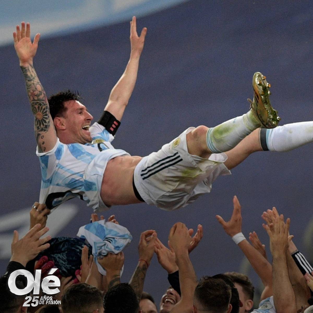 DiarioOle's tweet photo. 🏆🇦🇷 Hace un mes...

https://t.co/T8gWAs9CNA https://t.co/Cquxe2YJHL