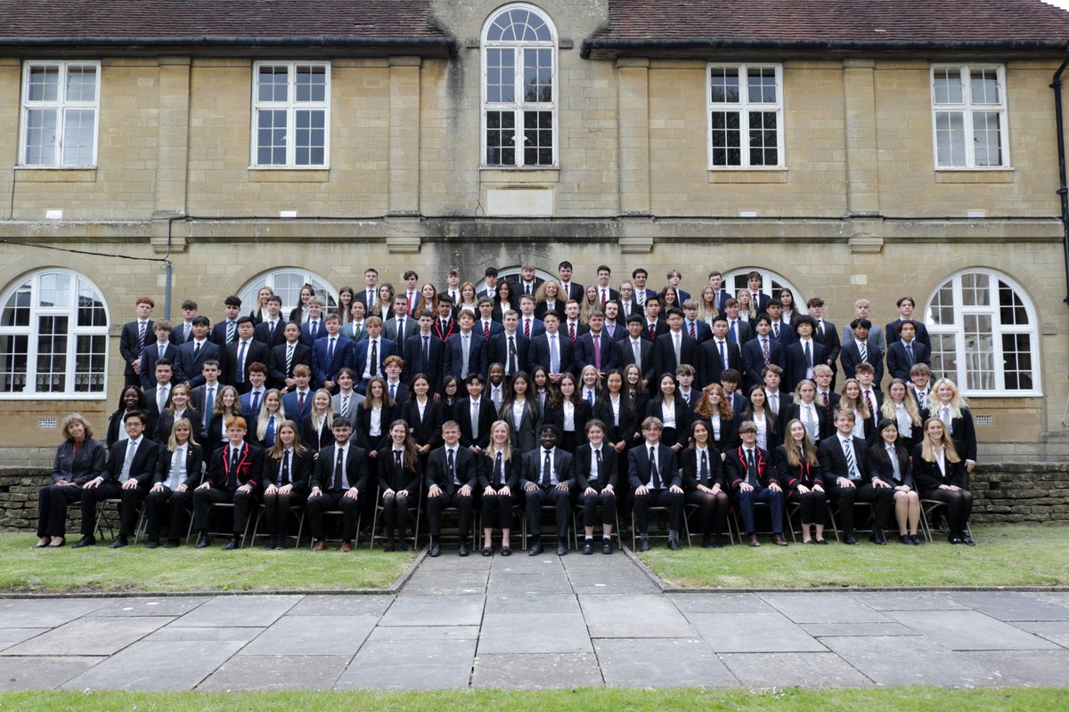 Kingswood Sixth Form tweet media