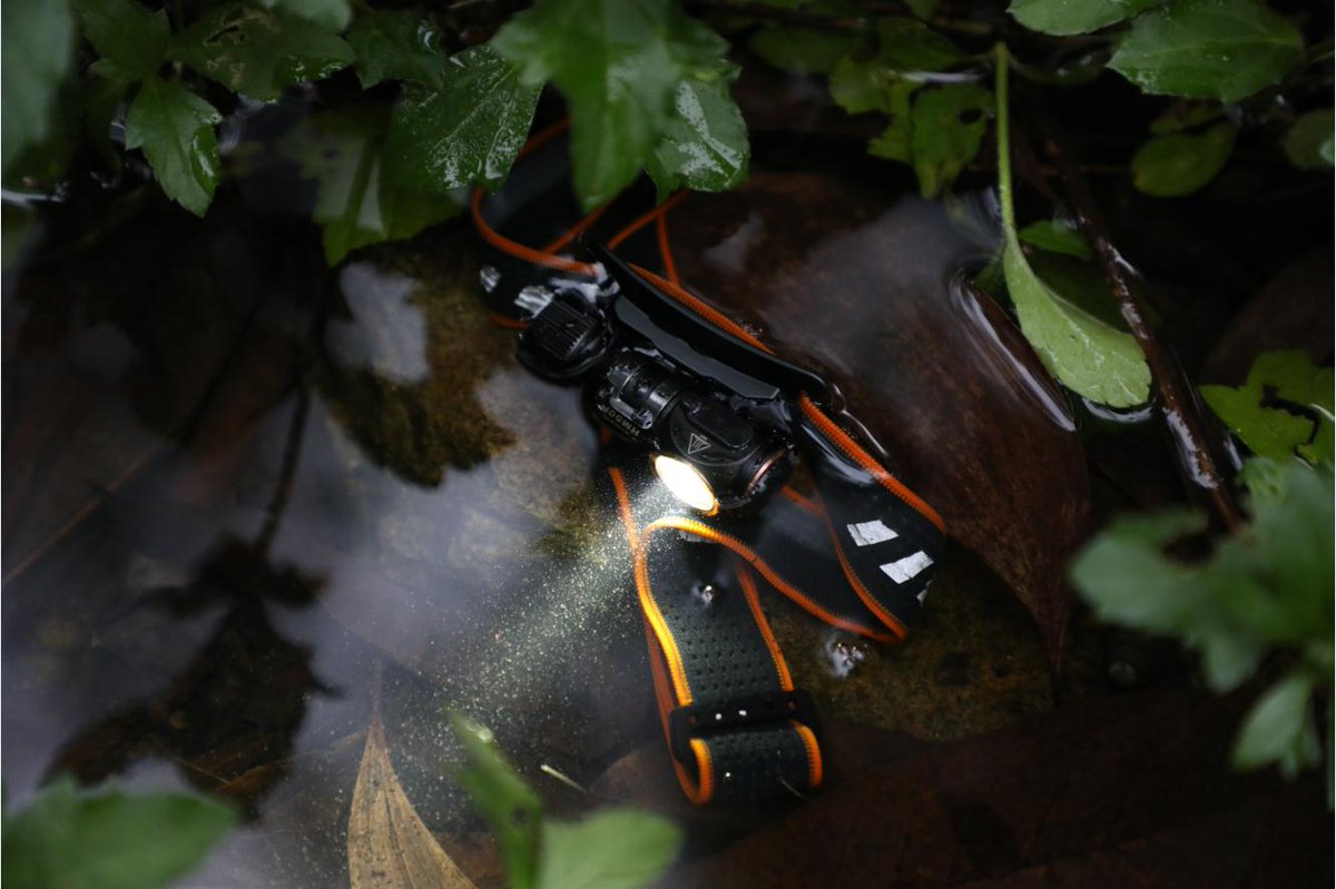 FenixProducts's tweet photo. How would you clean the headlamps? Wipe gently with a damp cloth?
The HM50R V2.0 headlamp can be directly thrown into the water and cleaned.
#Fenix #HM50R V2.0 #headlamp https://t.co/yj2MzmlEDX