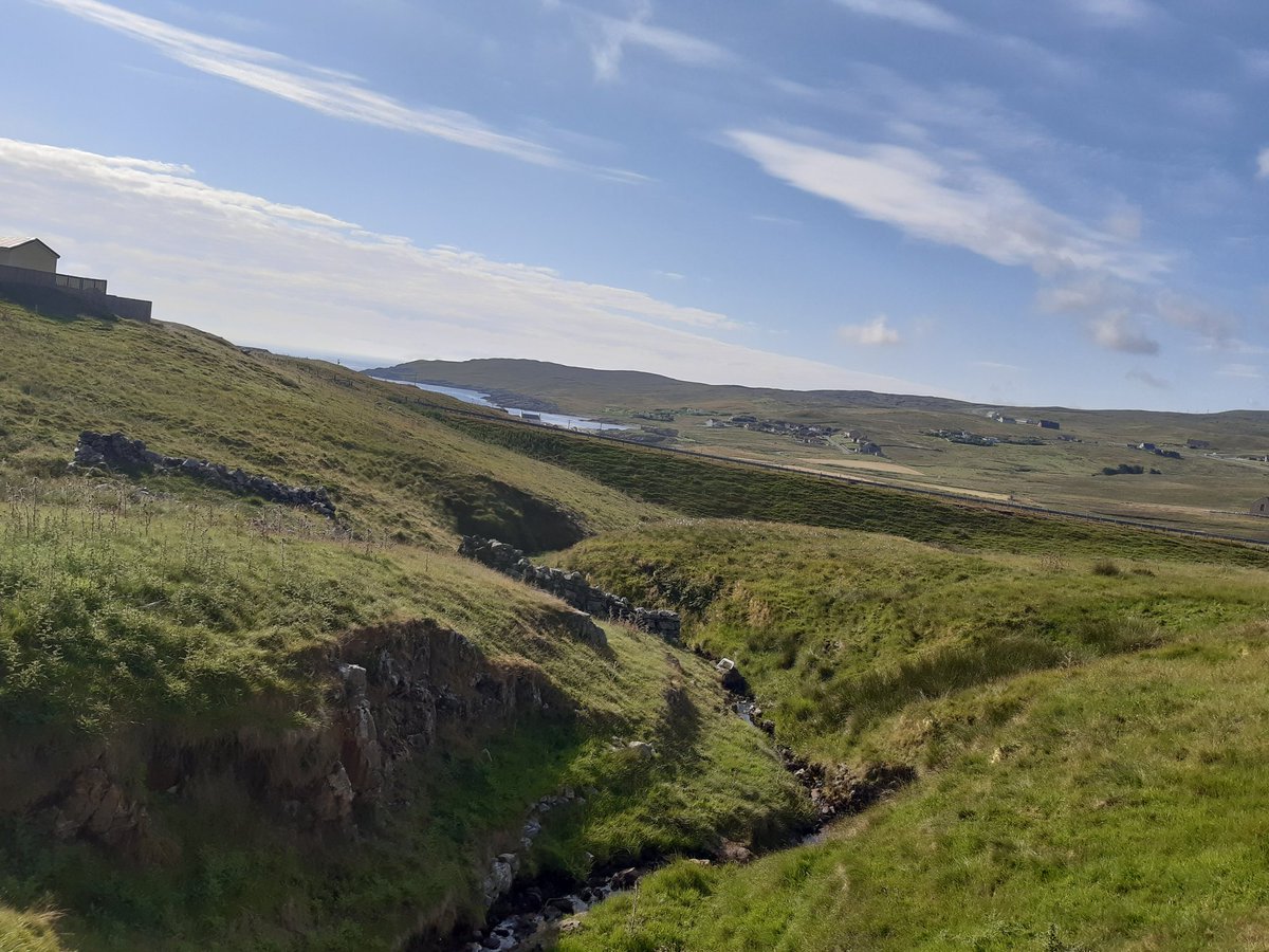 Louise_Beaton's tweet photo. Swapped my usual North Deeside Road running route in #Aberdeen for a hillier 5K loop in #Quarff whilst at Dad's. Very picturesque but I definitely prefer the flat!πββοΈπ€ͺ https://t.co/aXFBjquOmZ