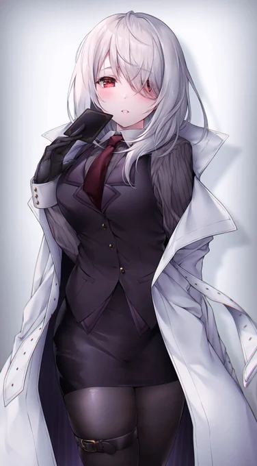 白髪赤目なうちの子できました♦️ 